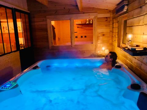 CHALET 2 personnes - Chalet  avec Spa privatif