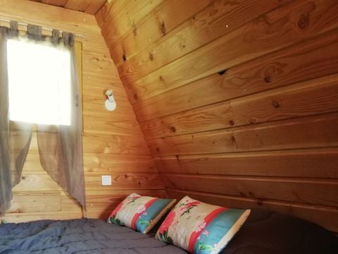 HÉBERGEMENT INSOLITE 2 personnes - Insolite Le Tipi  1 chambre