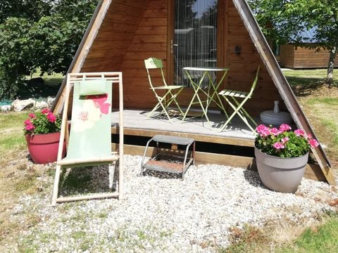 HÉBERGEMENT INSOLITE 2 personnes - Insolite Le Tipi  1 chambre