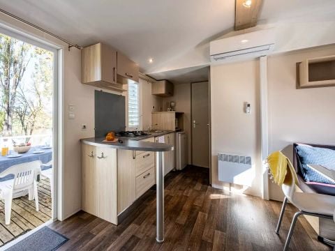 MOBILHOME 6 personnes - 2 chambres avec vue riviere Dimanche/Dimanche (29 m²) - n°64 à 72 6 personnes