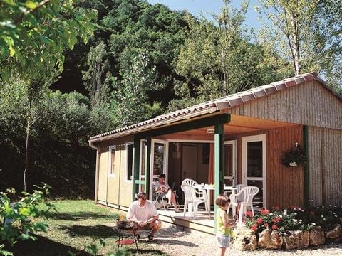 CHALET 6 personnes - Chalet Motel Dimanche/Dimanche 2 salles de bains (45 m²) - n°96 à 99 6 personnes