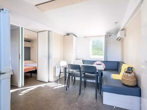 MOBILHOME 6 personnes - Mobil-home 3 chambres en bord de Rivière, climatisé Dimanche/Dimanche (33 m²) n°3 à 5 6 personnes