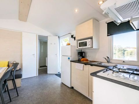 MOBILHOME 6 personnes - Mobil-home 3 chambres en bord de Rivière, climatisé Dimanche/Dimanche (33 m²) n°3 à 5 6 personnes