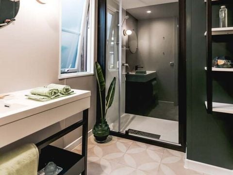 MOBILHOME 4 personnes - 2 chambres LUXE avec SPA