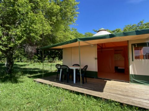 BUNGALOW TOILÉ 4 personnes - 2 chambres (sans sanitaire)