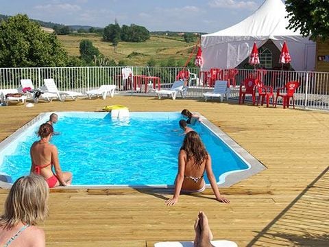 Camping La Cigale de l'Allier - Camping Lozere