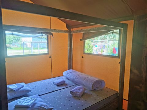 TENTE TOILE ET BOIS 4 personnes - LODGE SAFARI