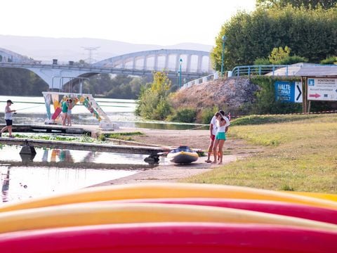 HÉBERGEMENT INSOLITE 2 personnes - Cabanes du Val de Saône (2 Pers)