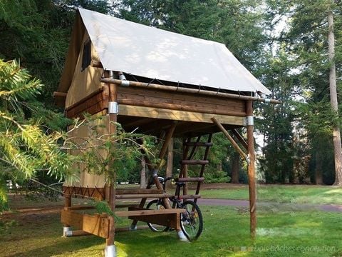 HÉBERGEMENT INSOLITE 2 personnes - Bivouac sur pilotis