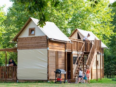 HÉBERGEMENT INSOLITE 8 personnes - Nid perché