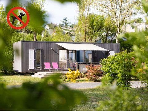 MOBILHOME 4 personnes - Cottage premium 2 chambres 2 salles de bain, TV, terrasse  couverte