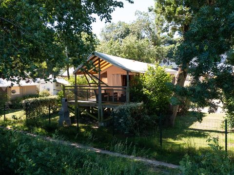 TENTE TOILE ET BOIS 4 personnes - Ecolodge (sur pilotis) sans sanitaires