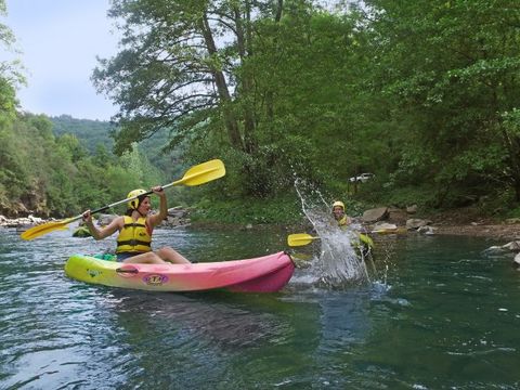 VVF Villages - Les Bastides en Aveyron - Najac - Camping Aveyron - Image N°3