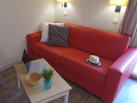 APPARTEMENT 6 personnes - " Rez-de-chaussée" 2 Pièces 6 pers