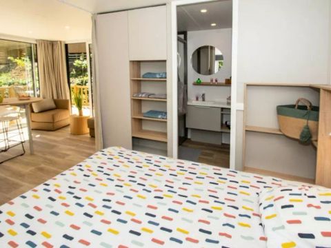 MOBILHOME 2 personnes - Cottage Evasion 2 Pièces Climatisé Spa Privatif