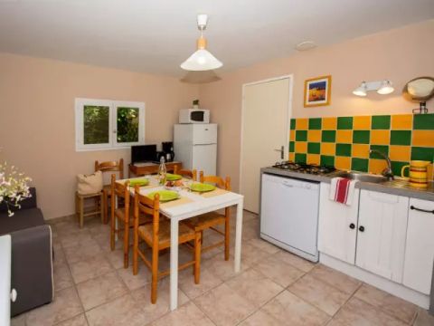 GÎTE 4 personnes - Gîte Mimosa 3 Pièces 4 Personnes + TV