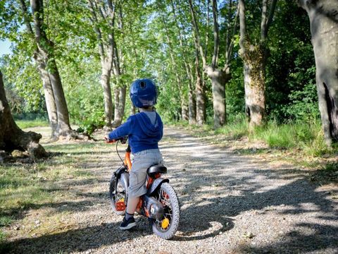 La Résidence du Château de Jouarres - Camping Aude - Image N°4