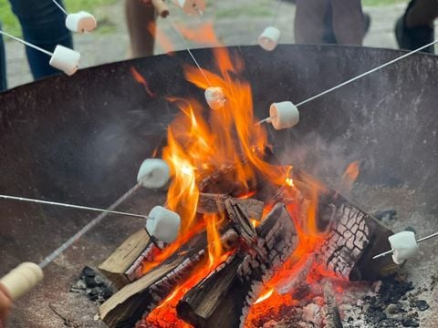 TENTE TOILE ET BOIS 5 personnes